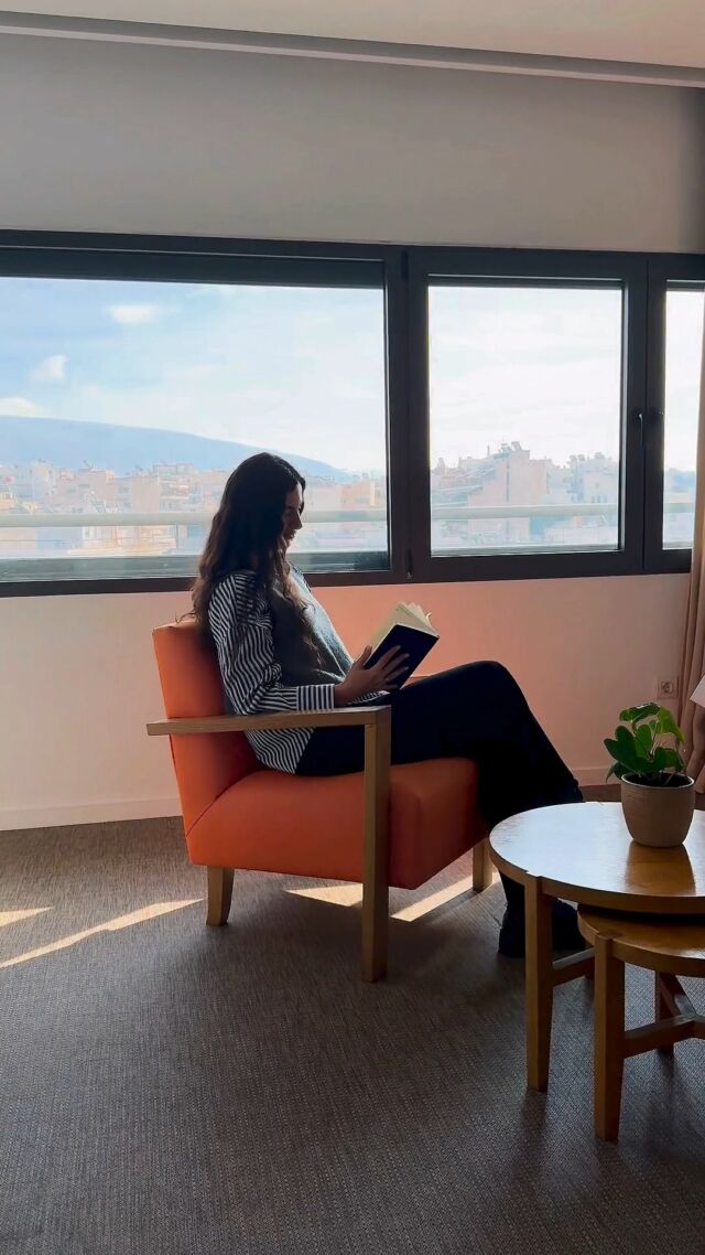 Avenue Suite can accommodate up to 4 adults or 2 adults and 2 children.  An ideal room  for families or friends on an authentic urban getaway❕ 
.
.
.
Check out our website for more information
https://www.nlh.gr/

#nlh #nlhcityhotels #hotels #boutiquehotel