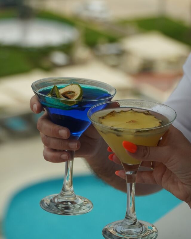 Cocktails taste better with this view 🍹
.
.
.
Check out our website for more information

https://www.nlh.gr/

#nlhmatii #nlhcityhotels #hotels #boutiquehotel