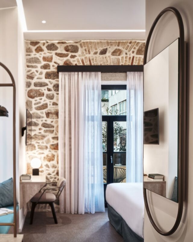 Cozy, welcoming and yours!
.
.
.
Check out our website for more information

https://www.nlh.gr/

#nlhmonastiraki #nlhcityhotels #hotels #boutiquehotel
